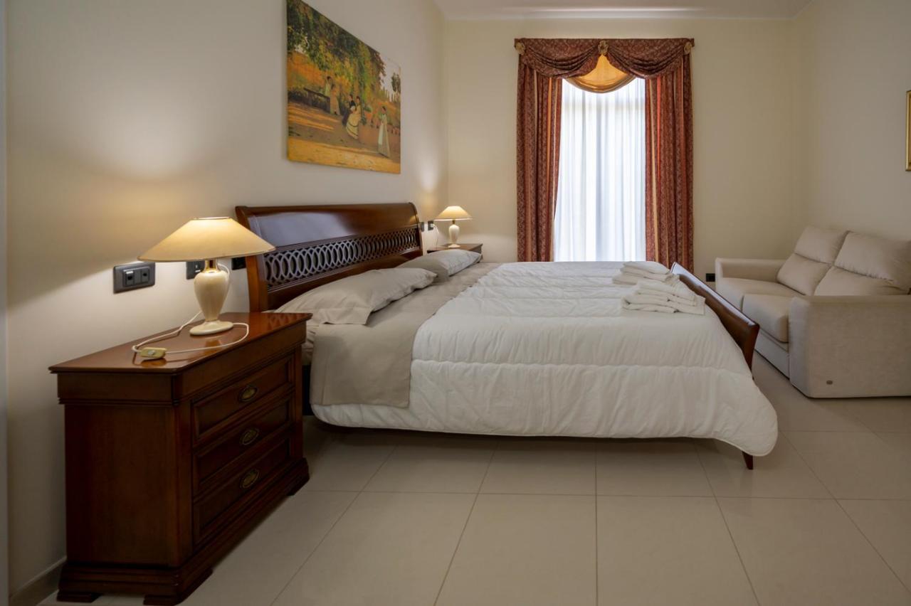 Villa Floyd Charming Rooms B&B Pachino Exterior foto