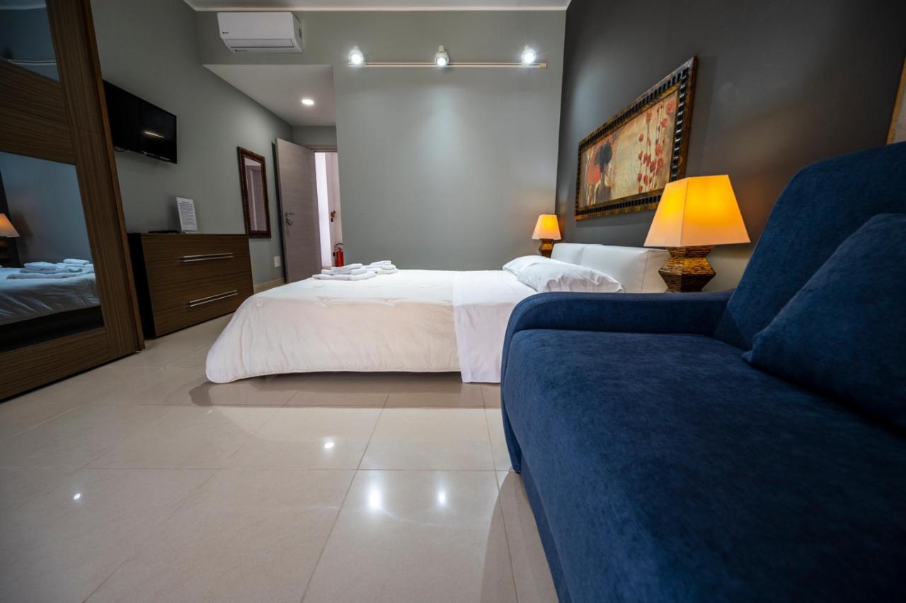 Villa Floyd Charming Rooms B&B Pachino Exterior foto